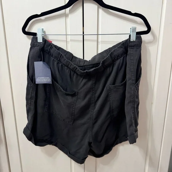 GAP tencel shorts women’s xl NWT black - Picture 5 of 10